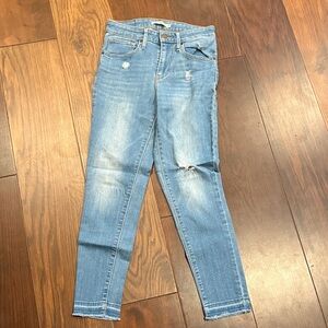 Levi's Women's Distressed Blue Skinny Jeans